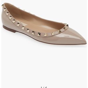 Rockstud Pointed Toe Ballerina Flat (Color: P45 Poudre/ Poudre